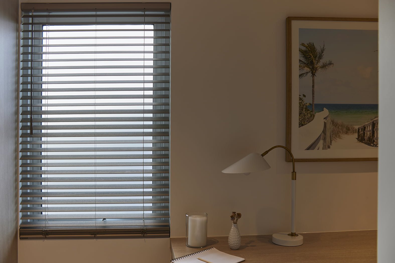 venetian blinds with minimal light coming through